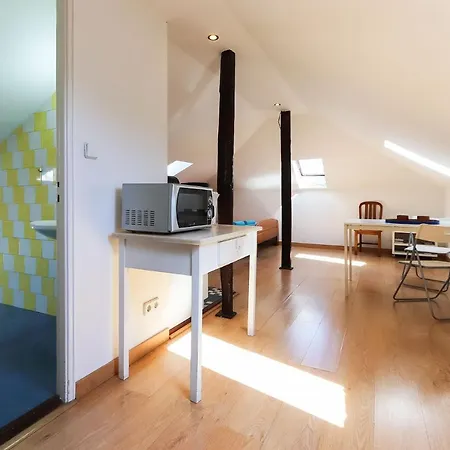 Sunny Attic Loft By Homing * Lissabon